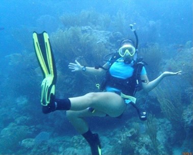 Rayna Nolen Diving